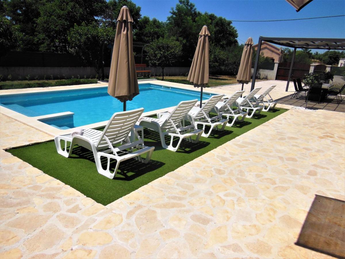 Holiday Home Tuta Polaca Exterior photo