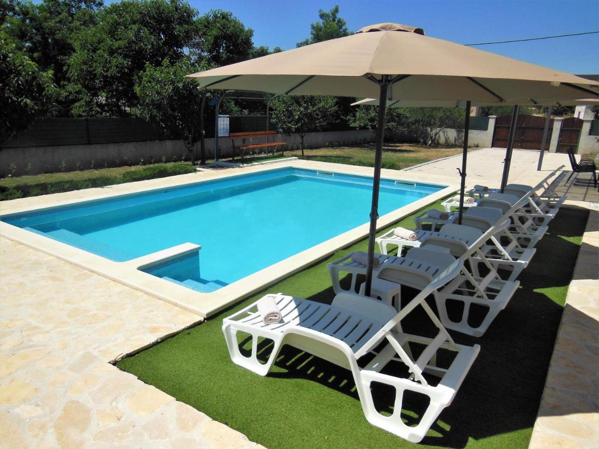 Holiday Home Tuta Polaca Exterior photo