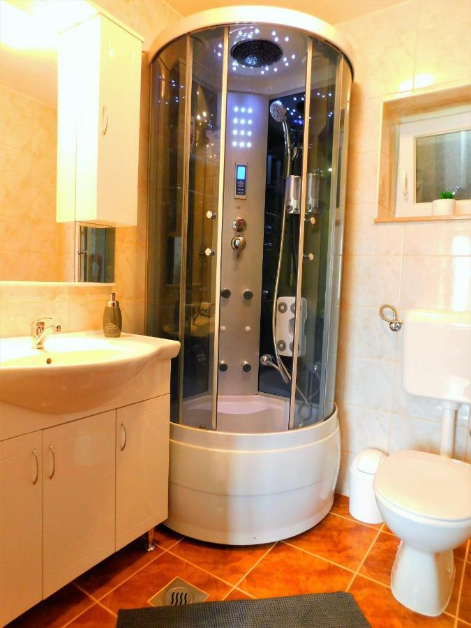 Holiday Home Tuta Polaca Exterior photo